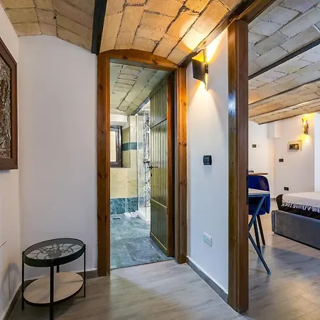 Oliviero - Piazza Navona Lägenhet *